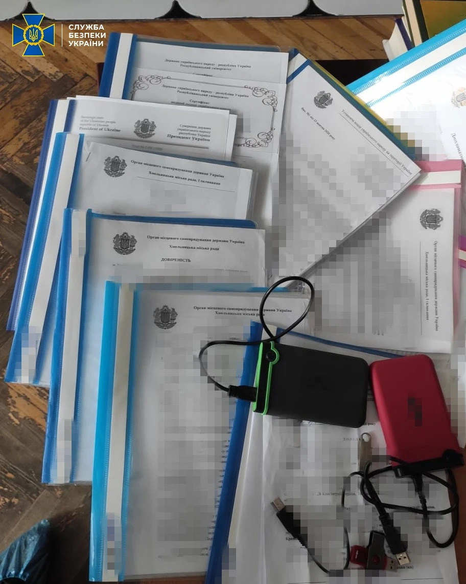 У Хмельницькому створили фейкову «міську раду»
